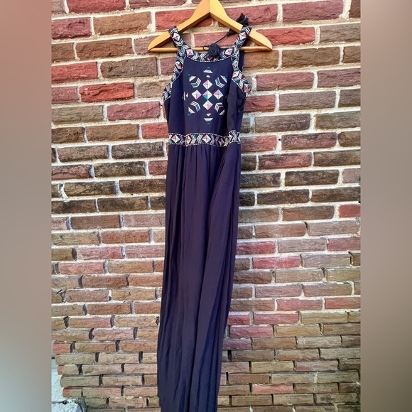 CUPCAKES AND CASHMERE Sleeveless Embroidery Navy Blue Long Maxi Dress Size 0 - Picture 8 of 8